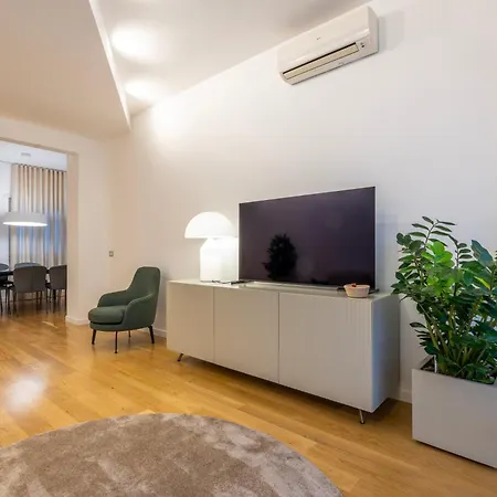 Floresa Vatican Elite * Roma